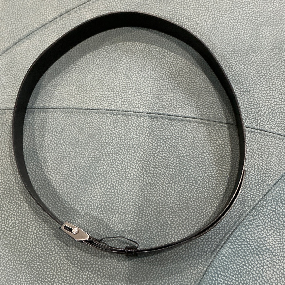 Prada Glossy Black Belt with Silver Buckle - Picture 4 of 11